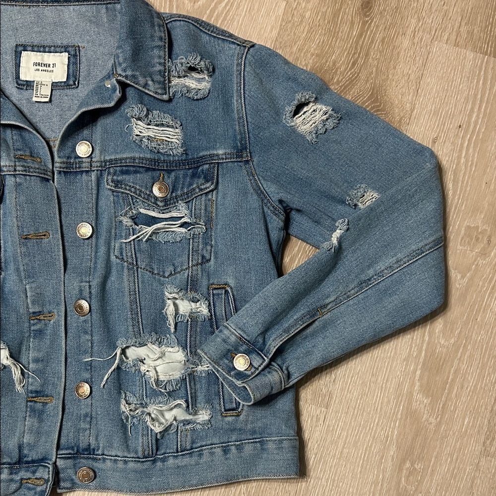 Forever 21 Distressed Denim Jacket Sz L - Picture 4 of 9